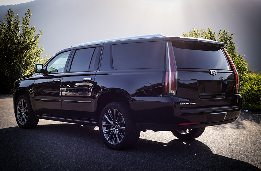 CADILLAC ESCALADE ESV BLACK