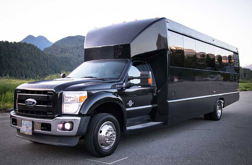 ford f550 executive ecb33 limo bus