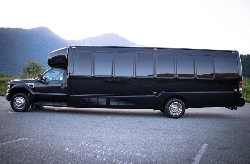 FORD F550 KRYSTAL KK33 LIMO BUS
