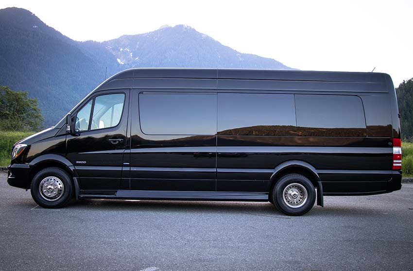 Mercedes Sprinter Luxury First Class Limo