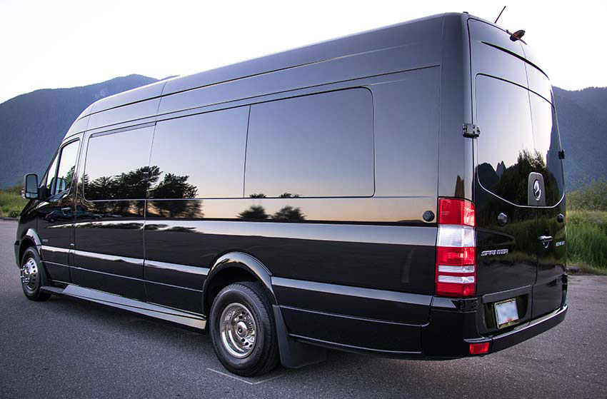 Mercedes Sprinter Luxury First Class Limo