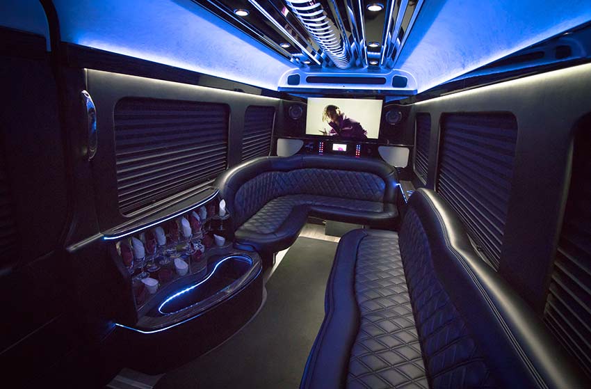 Mercedes Sprinter Luxury First Class Limo